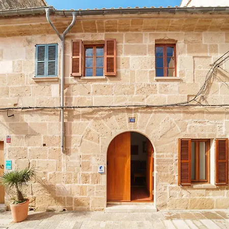 Holiday home Sant Vicenc, Amazing House In For 6 *