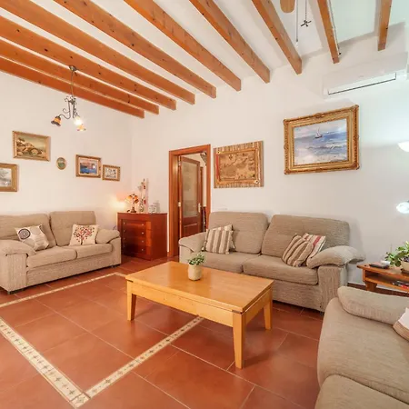 Holiday home Sant Vicenc, Amazing House In For 6